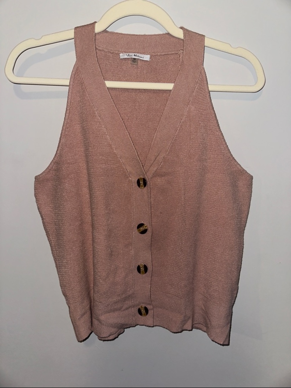 Viva Addison Sleeveless Button-Front Knit Top in Dusty Rose